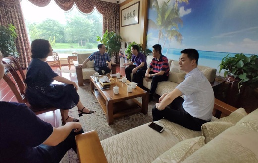 北京燃气团体定安无限公司贺总等一行到公司考查