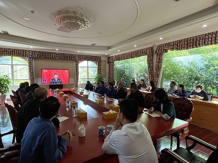 四川森普管材股分无限公司构造党员同道收看中国共产党第二十次天下代表大会
